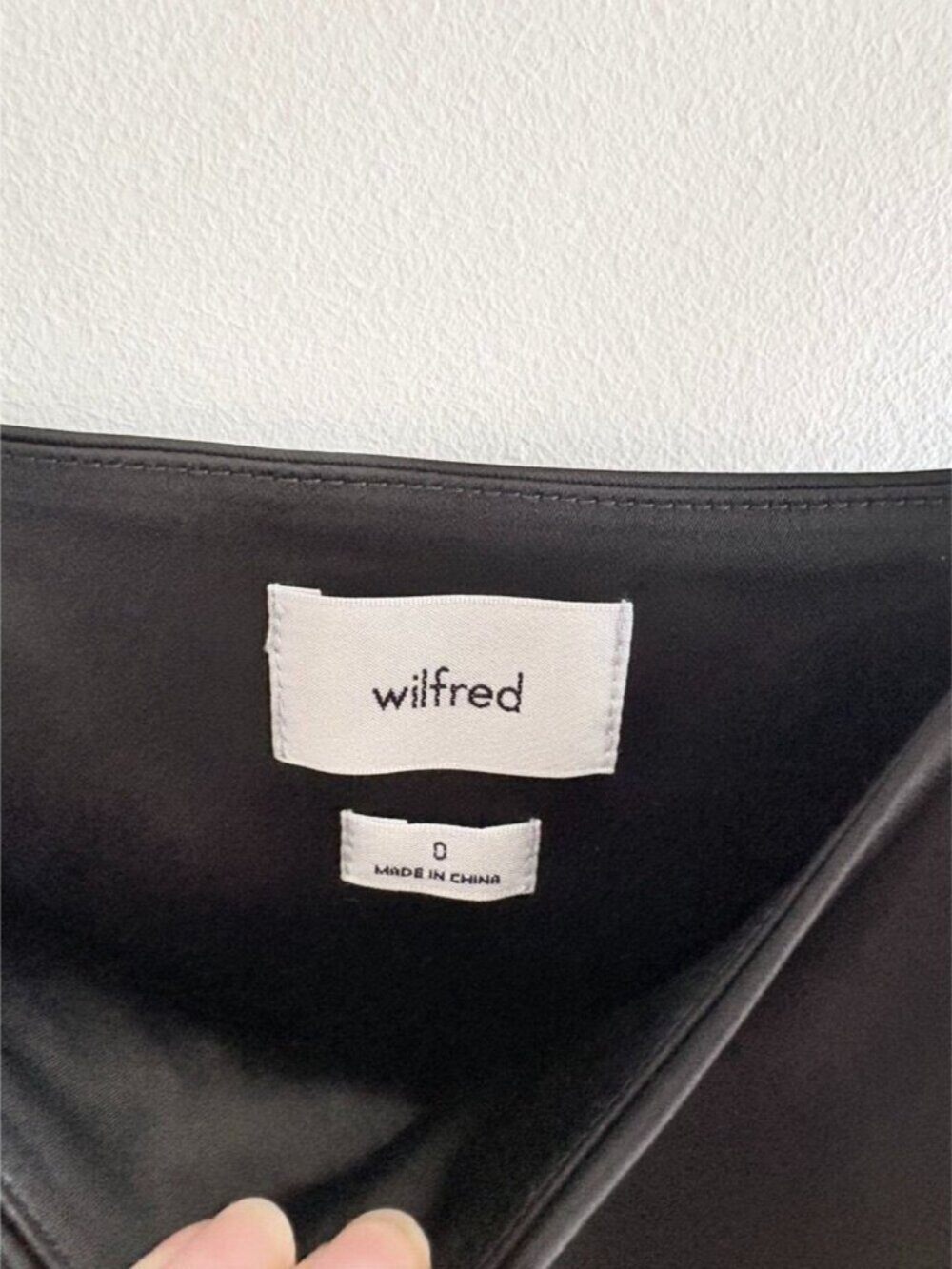Aritzia Wilfred Shine Satin Mini Dress Black Size 0 - Picture 10 of 11
